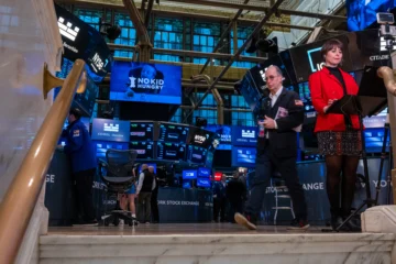 Wall Street cierra en verde, con récord de Nasdaq, tras subida del empleo