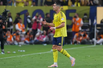Al Nassr – Al Hilal: autogol en el último suspiro retrasa el primer título de Ronaldo en Arabia Saudí