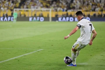 Cristiano Ronaldo marca dos goles y se corona campeón por primera vez de Liga de Arabia Saudí