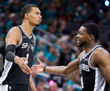 Los Spurs responden en el Juego 3 y derrotan a los Knicks para acercarse en las Finales de la NBA 2026 Los Spurs responden en el Juego 3 y derrotan a los Knicks para acercarse en las Finales de la NBA 2026