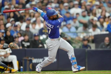Teoscar Hernández, gran protagonista en triunfo de los Dodgers de Los Ángeles 