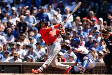 MLB: resultados y posiciones. Los jonrones de dominicanos Peña y Paredes sellaron triunfo de Houston en Arlington
