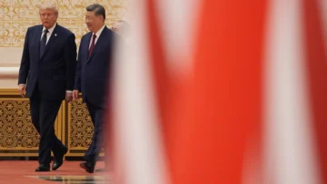 Trump presume avances comerciales con China y aumenta la presión sobre Irán