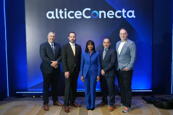 Altice reúne líderes empresariales para debatir el futuro digital y la inteligencia artificial en RD