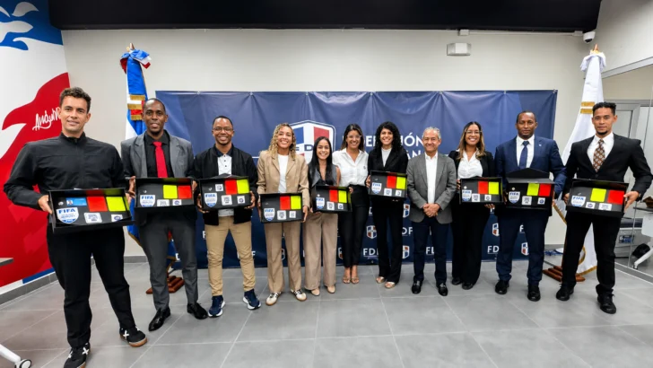Los árbitros dominicanos con gafete FIFA: quiénes son y por qué es importante para República Dominicana Los árbitros dominicanos con gafete FIFA: quiénes son y por qué es importante para República Dominicana