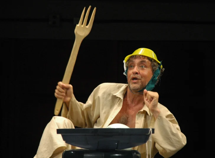 Homenaje al maestro Manuel Chapuseaux en apertura de Mayoteatro 2026