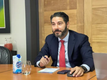 Sipen propone subir las cotizaciones para mejorar las pensiones y ampliar la cobertura Sipen propone subir las cotizaciones para mejorar las pensiones y ampliar la cobertura