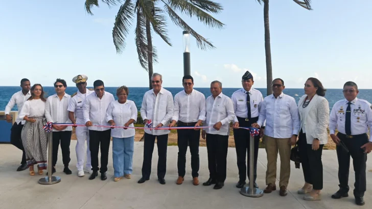 Abinader y Collado inauguran segunda etapa del malecón de Santo Domingo Este