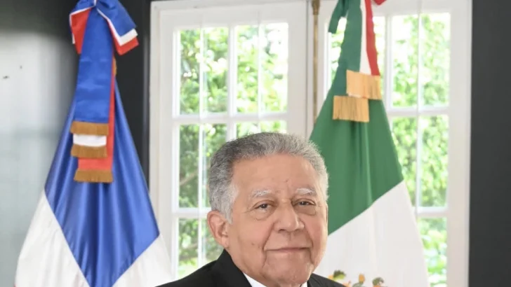 Juan Bolívar Díaz: “La diplomacia no puede seguir moviéndose solo entre élites”