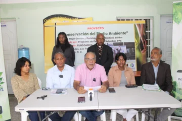 Feria de reciclaje en Santo Domingo Este transformará desechos del Ozama en muebles, moda y empleos verdes