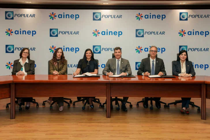 Banco Popular y AINEP firman alianza estratégica en favor de la educación de calidad
