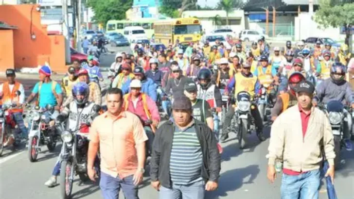 Presidente de motoconchistas de Santiago investiga caso de motorista baleado por la Digesett