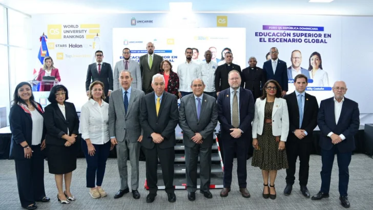 QS, UNICARIBE y MESCYT realizan foro para consolidar a RD como destino académico internacional