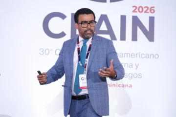 Experto advierte que volatilidad global redefine la gestión de riesgos en la banca