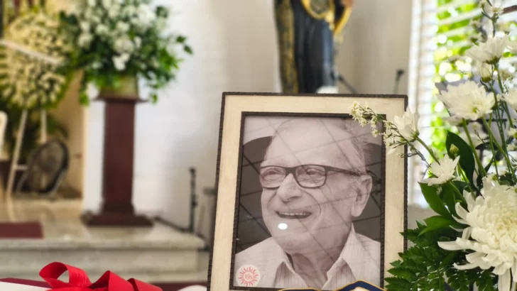 Despiden al padre José Luis Sáez, el jesuita que eligió ser dominicano con cada libro y cada clase