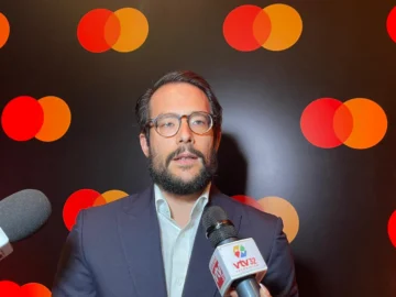 República Dominicana avanza hacia los pagos digitales, pero el efectivo sigue dominando
