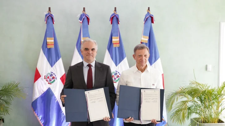 Dominicanos en el exterior podrán tomar las Pruebas Nacionales en consulados tras acuerdo entre Educación y Cancillería