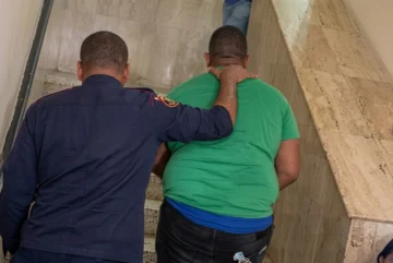 Aplazan hasta el martes audiencia de medida de coerción contra cabo policial imputado por muerte de oficial retirado en La Ciénaga