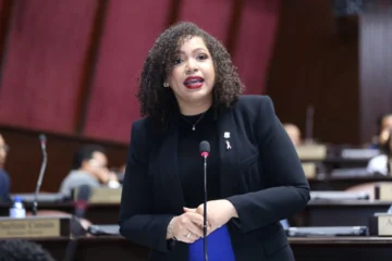 Diputada afirma urge aprobación de Ley de Alimentación Escolar para frenar enfermedades