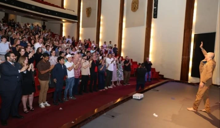 El Equilibrista: cuando el teatro deja de representar la vida y comienza a desnudarla