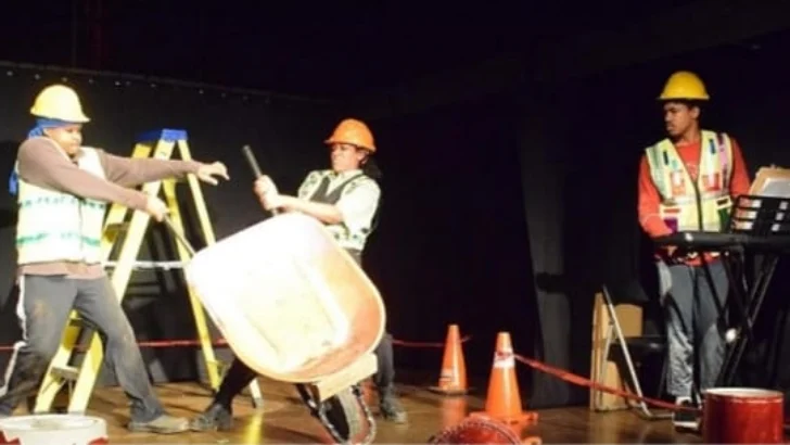 Se busca un hombre honesto: teatro dominicano vivo y contestatario