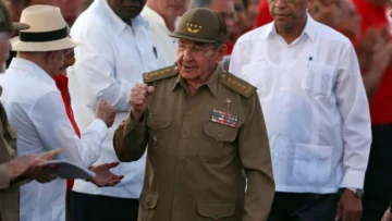 China dice que EE.UU. debe detener sus amenazas contra Cuba tras la imputación de Raúl Castro por asesinato China dice que EE.UU. debe detener sus amenazas contra Cuba tras la imputación de Raúl Castro por asesinato