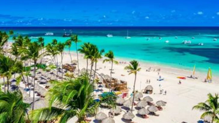 Banco Central destaca al turismo como pilar de estabilidad económica en República Dominicana