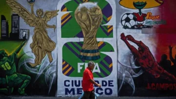 México contempla reducir el curso escolar para 