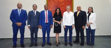 UASD debate sobre inteligencia artificial y regulación digital en República Dominicana