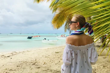 Europeos y asiáticos encabezan turistas que también visitan otros destinos del Caribe