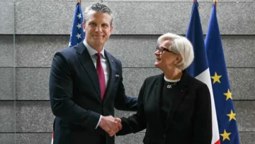 Hegseth insta a Europa a combatir la 