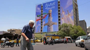 Irán bombardea Kwait, Jordania y Baréin tras nuevos ataques de EEUU Irán bombardea Kwait, Jordania y Baréin tras nuevos ataques de EEUU