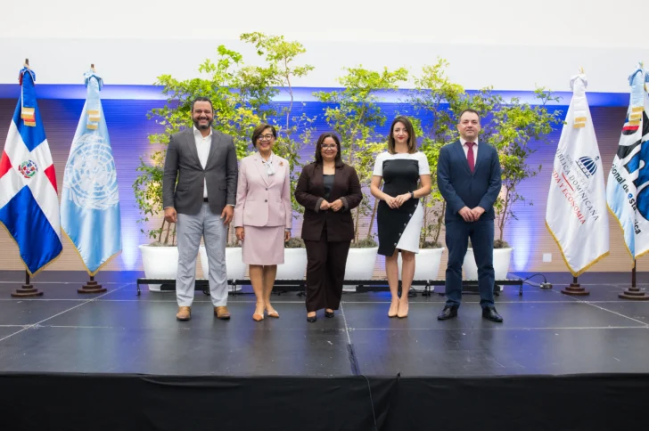 República Dominicana encaminada hacia una población más envejecida y con menos nacimientos
