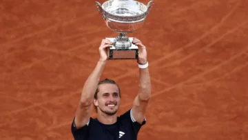 Zverev gana Roland Garros, su primer Grand Slam tras un largo partido contra Cobolli