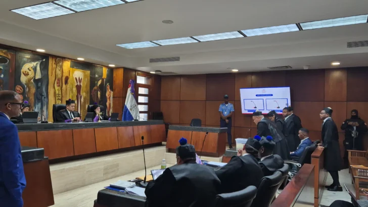 Defensa de fiscal acusado de recibir soborno afirma se violaron garantías constitucionales durante arresto