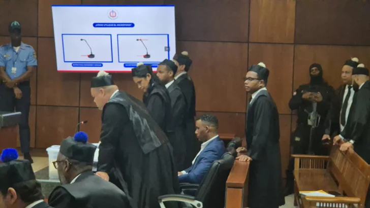 Defensa de fiscal acusado de recibir soborno afirma se violaron garantías constitucionales durante arresto