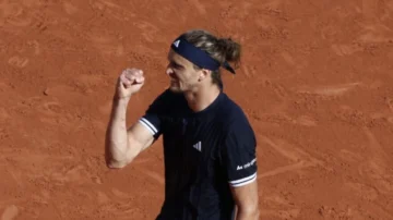 Alexander Zverev logra su primer Roland Garros tras ganar en la final a Cobolli