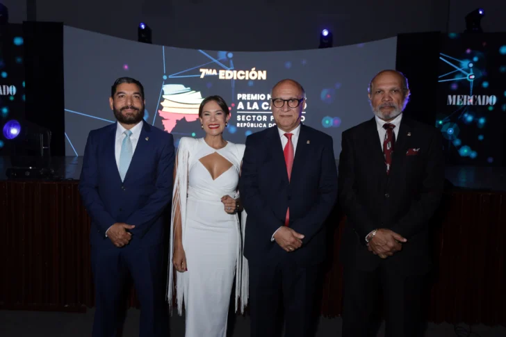 3.-Francis-Mateo-Indhira-Jimenez-Angelo-Viro-y-Walker-Sterlin-horizontal-728x485
