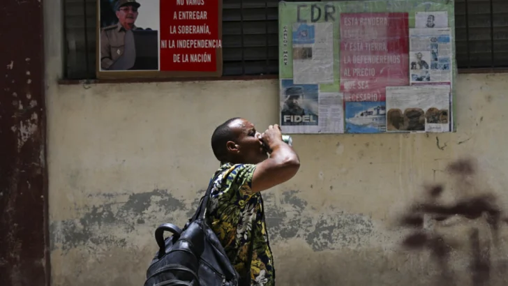 El régime cubano aprueba inédito paquete de reformas de libre mercado