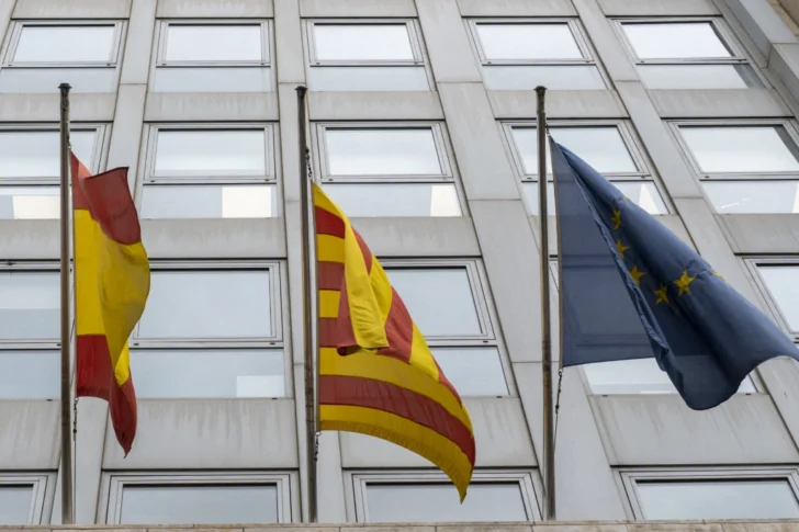 Cae el petróleo y suben las bolsas con el acuerdo entre EE.UU. e Irán