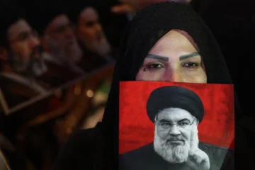 El Ejército iraní anuncia que cierra el estrecho de Ormuz 