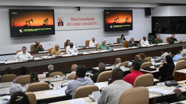 Partido Comunista de Cuba aprueba reformas hacia una mayor economía de mercado