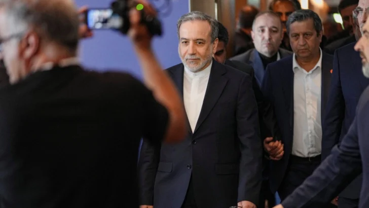 Irán rompe diálogo con EEUU tras amenazas de Trump y abandona negociaciones en Suiza