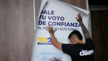 Colombia: De la Espriella y Cepeda cierran campañas presidenciales