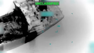 Tres marineros de India mueren en un ataque de EE. UU. contra un petrolero en el golfo de Omán Tres marineros de India mueren en un ataque de EE. UU. contra un petrolero en el golfo de Omán