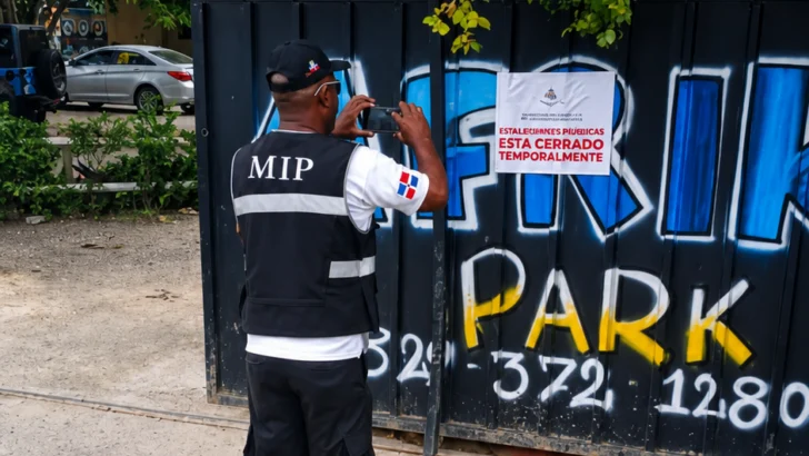 Cierran temporalmente el centro recreativo África Park tras riña que dejó varios heridos en Santiago Oeste Cierran temporalmente el centro recreativo África Park tras riña que dejó varios heridos en Santiago Oeste