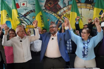 Gran Alianza por las Humanidades proclama a Eulogio Silverio como candidato al Decanato para la segunda vuelta