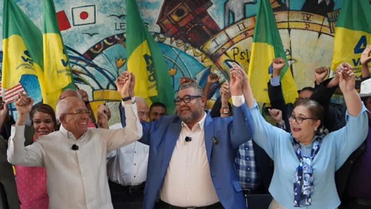 Gran Alianza por las Humanidades proclama a Eulogio Silverio como candidato al Decanato para la segunda vuelta