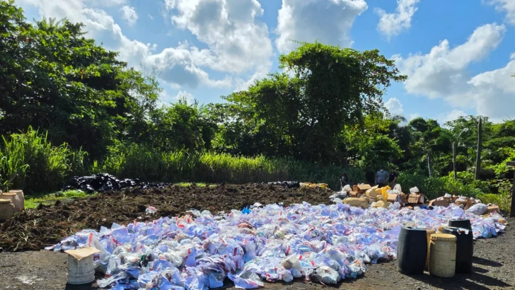 Destruyen más de 3.7 toneladas de drogas; marihuana y cocaína concentraron la mayor parte Destruyen más de 3.7 toneladas de drogas; marihuana y cocaína concentraron la mayor parte