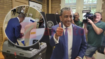Adriano Espaillat vota en Nueva York y llama a participar en las primarias del Distrito 13